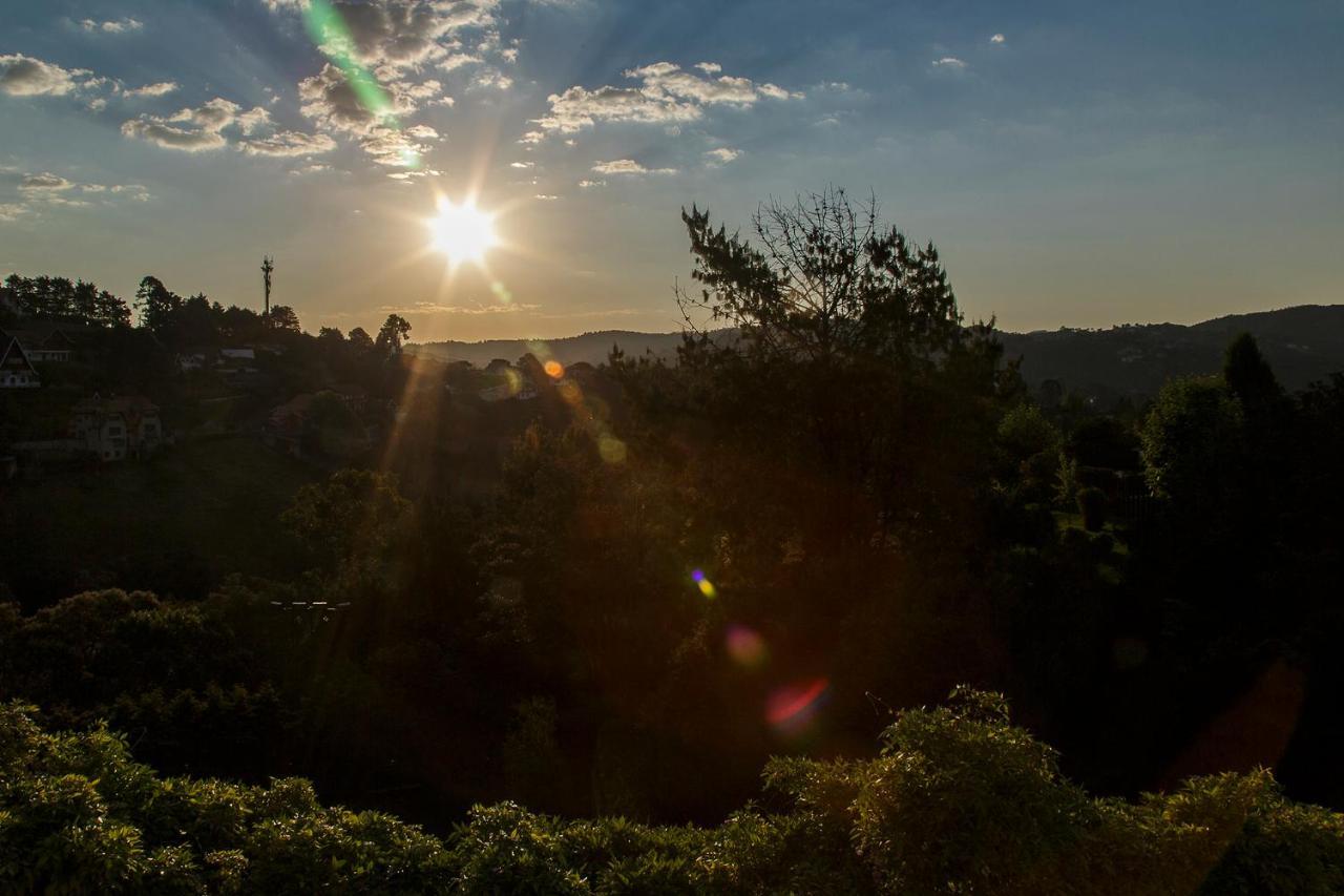 Apartamento Para Temporada No Alto Do Capivari Campos do Jordao Bagian luar foto